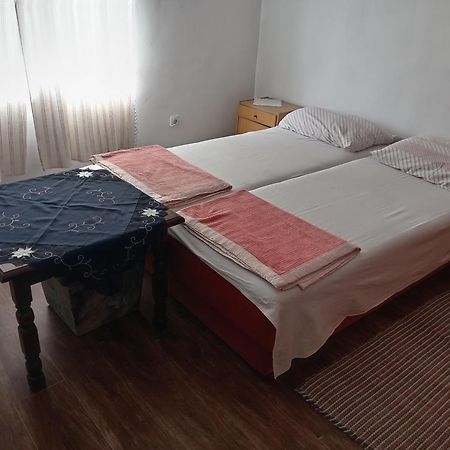 "Poetsko Cose" Nikole Tesle 86 Guest House Morovic Ngoại thất bức ảnh