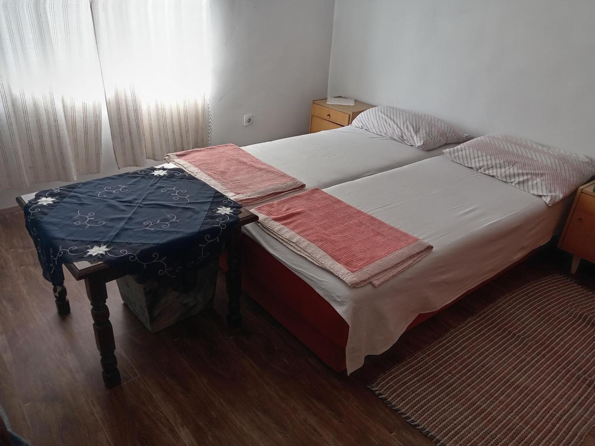 "Poetsko Cose" Nikole Tesle 86 Guest House Morovic Ngoại thất bức ảnh